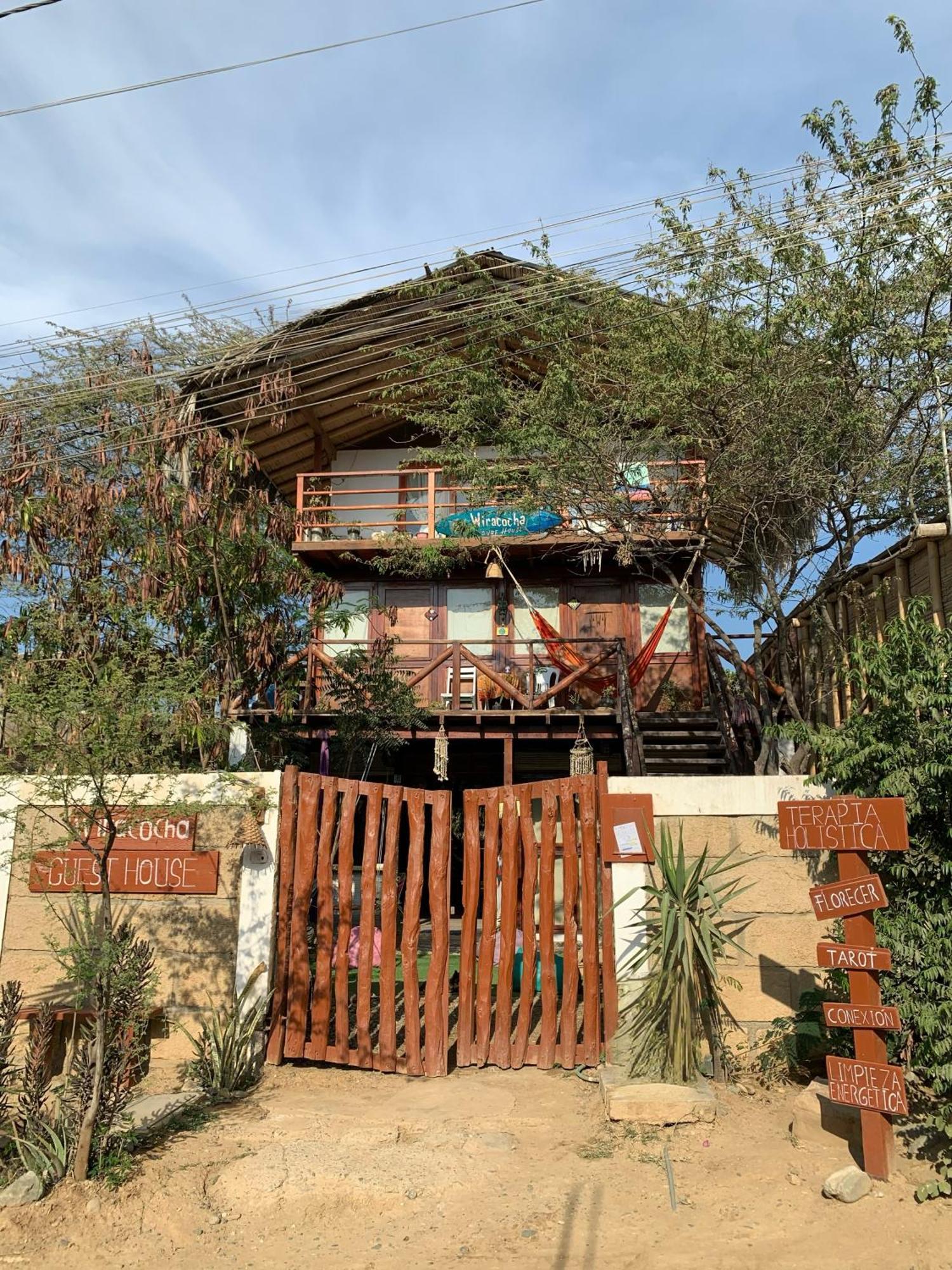Wiracocha Hostal Mancora Bagian luar foto