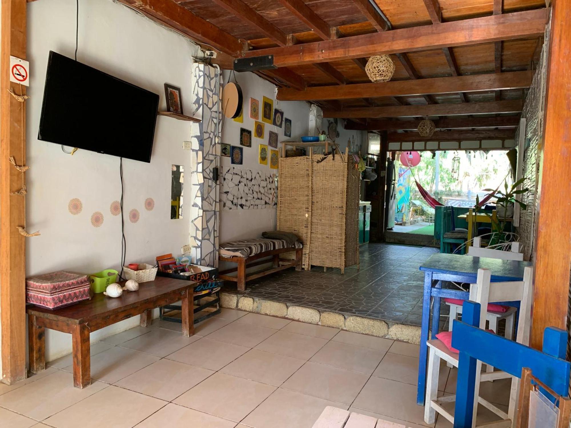 Wiracocha Hostal Mancora Bagian luar foto