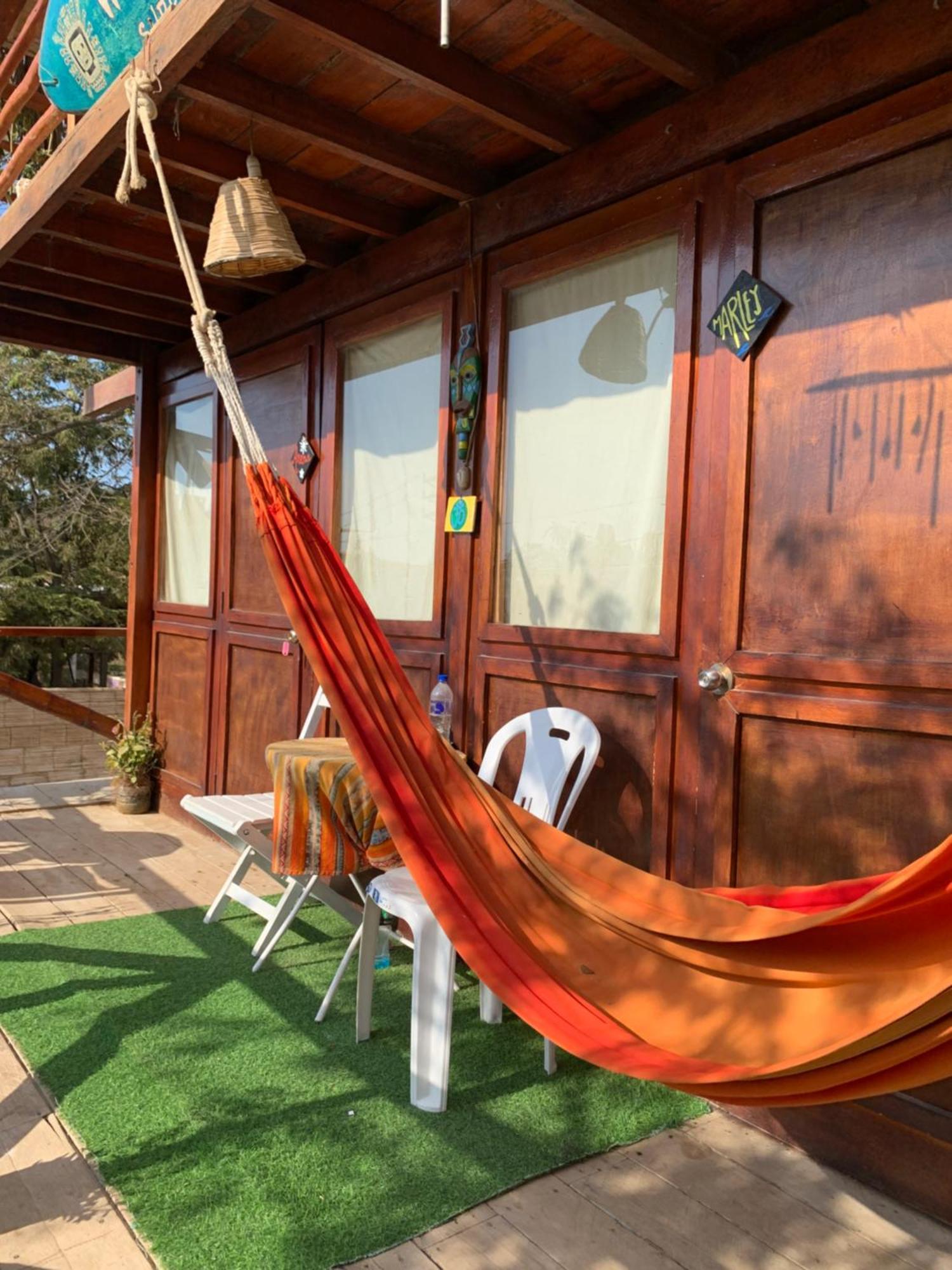 Wiracocha Hostal Mancora Bagian luar foto