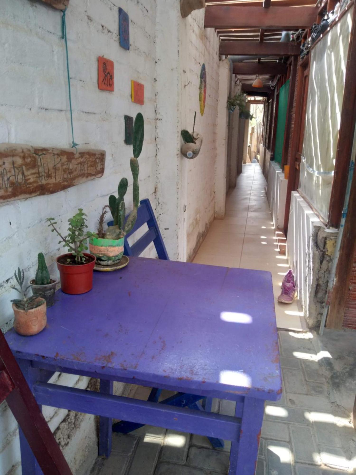 Wiracocha Hostal Mancora Bagian luar foto