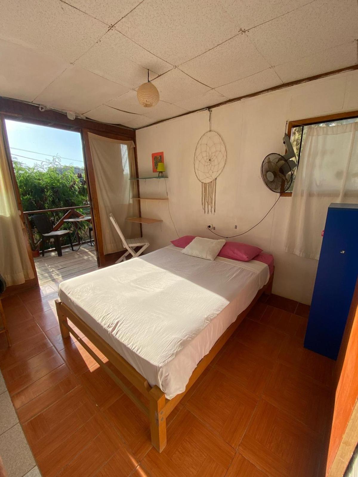 Wiracocha Hostal Mancora Bagian luar foto